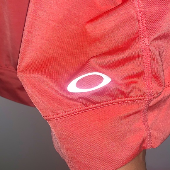 NWOT💥OAKLEY✨ - Picture 4 of 5